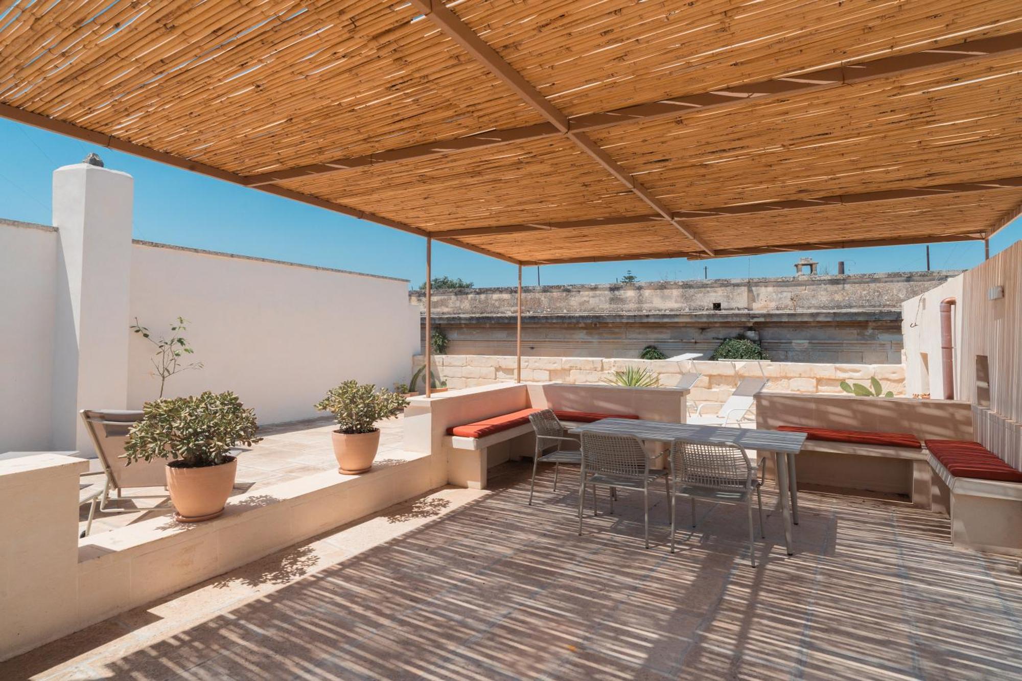 Margherita Apartment & Rooftop By Residence Colibri Lecce Eksteriør billede