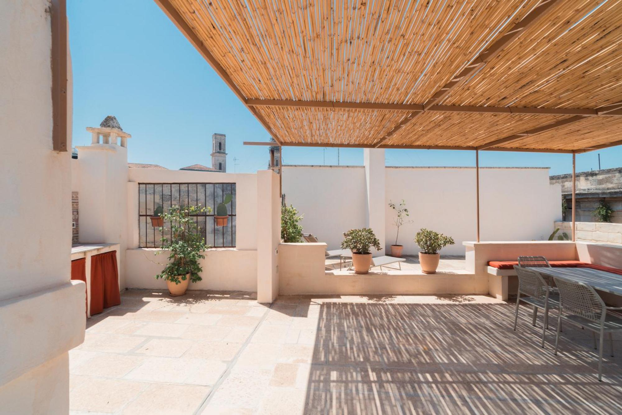Margherita Apartment & Rooftop By Residence Colibri Lecce Eksteriør billede